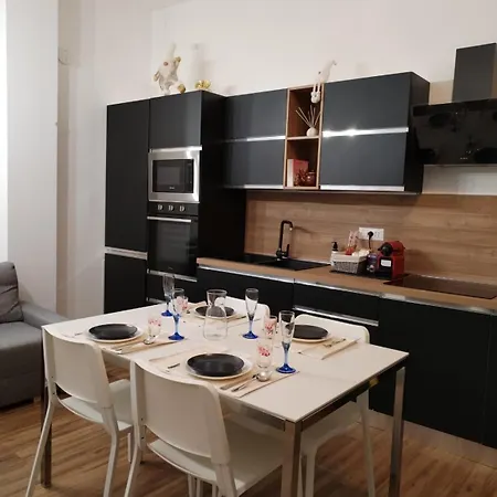 Loft Carina Ideale Per Visitare Il Centro Di דירה טורינו